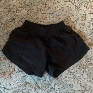 lululemon hotty hots 4inch
